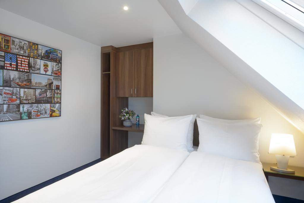 Hotel Stella Maris Hamburg Zewnętrze zdjęcie