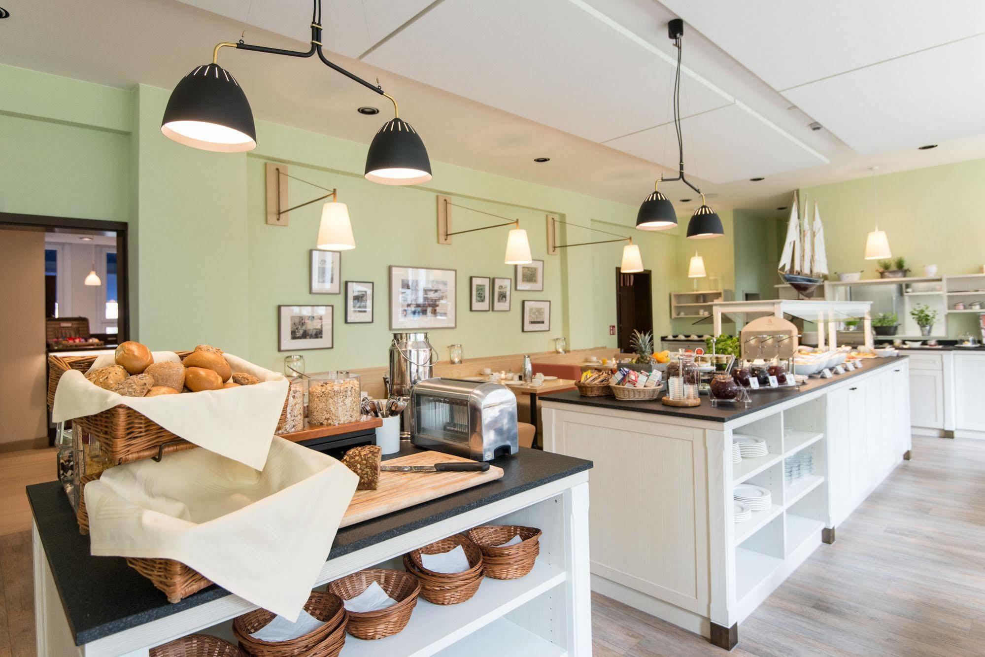 Hotel Stella Maris Hamburg Zewnętrze zdjęcie